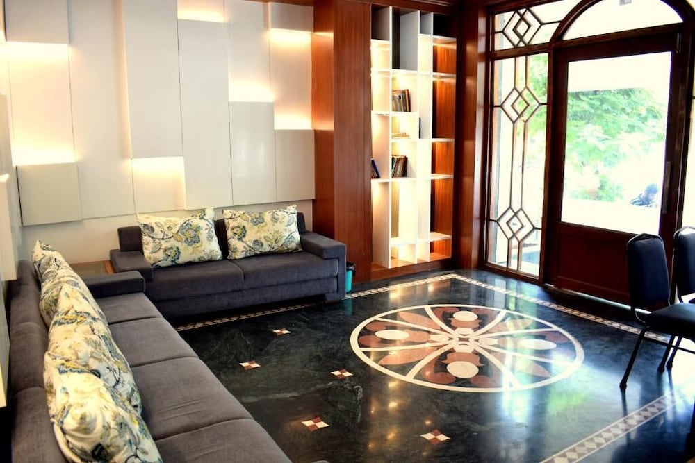 SRTC Hotel Aspire
