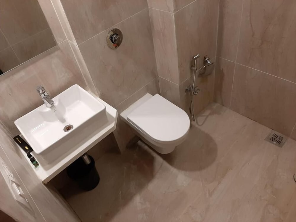 SRTC Hotel Aspire
