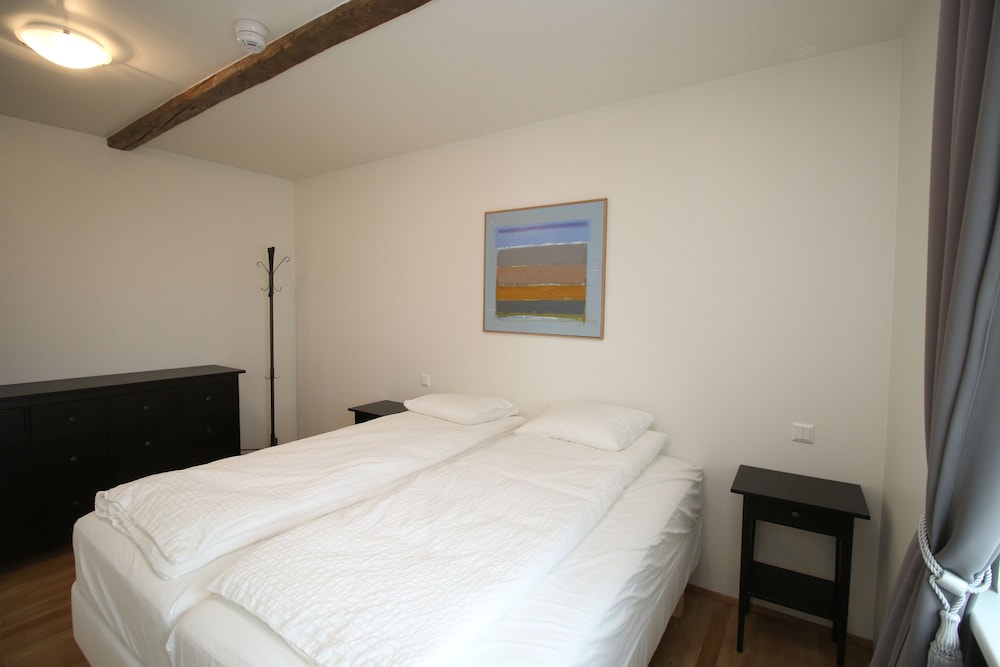 Acco Ice Apartments