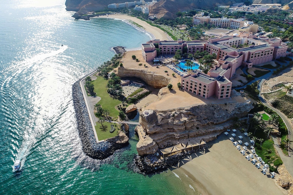 Shangri-La Al Husn, Muscat - Adults Only resort