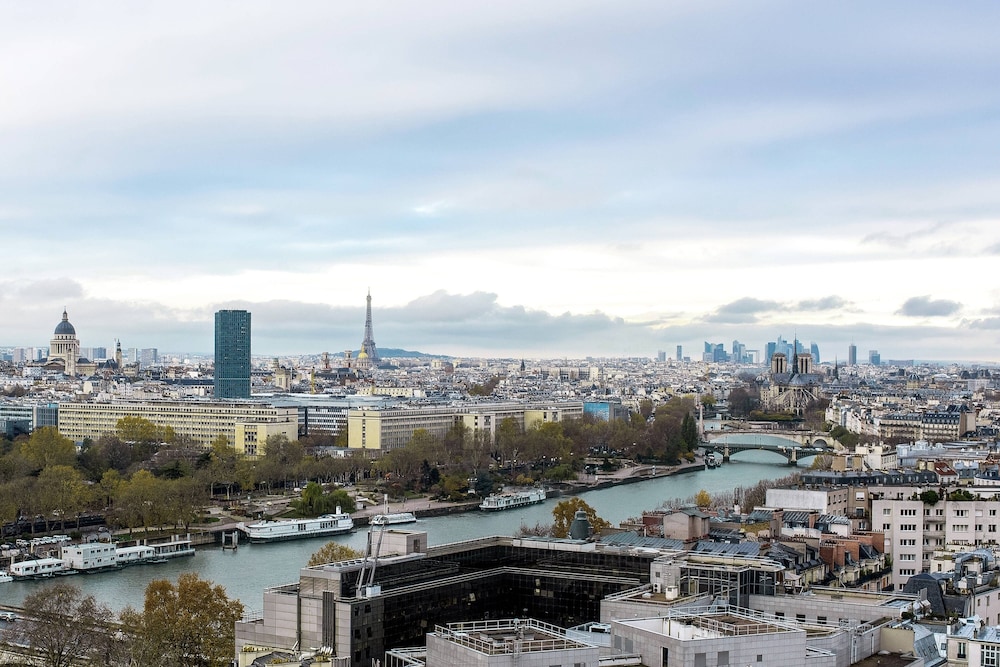 Courtyard by  Marriott Paris Gare de Lyon