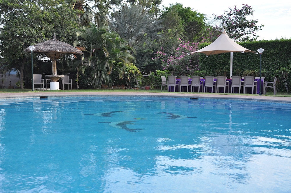 Sathya Park & Resorts