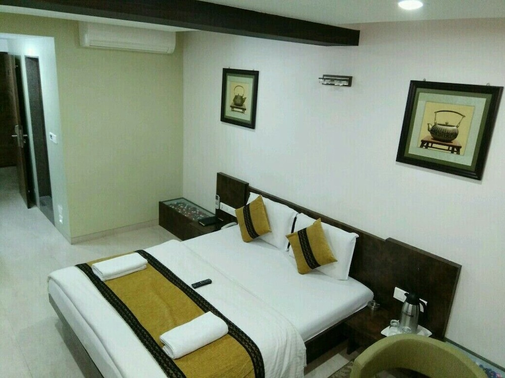 Hotel Kabir
