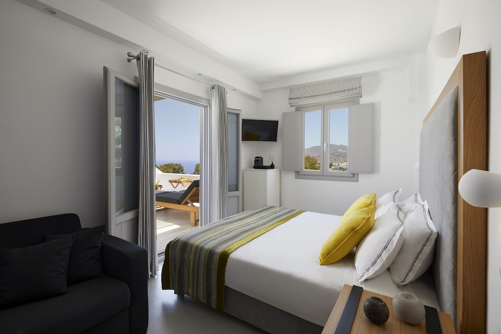 Kalisti Hotel and Suites