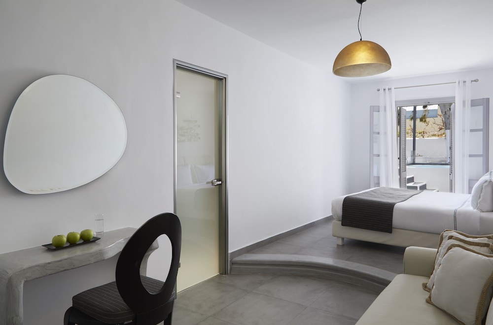 Kalisti Hotel and Suites