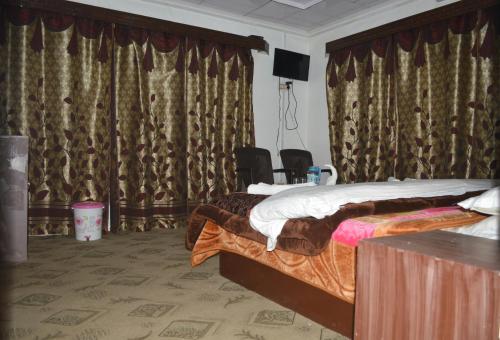 Hotel Sky View