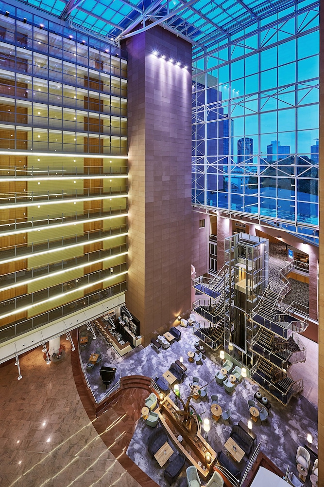 Hilton Frankfurt City Centre