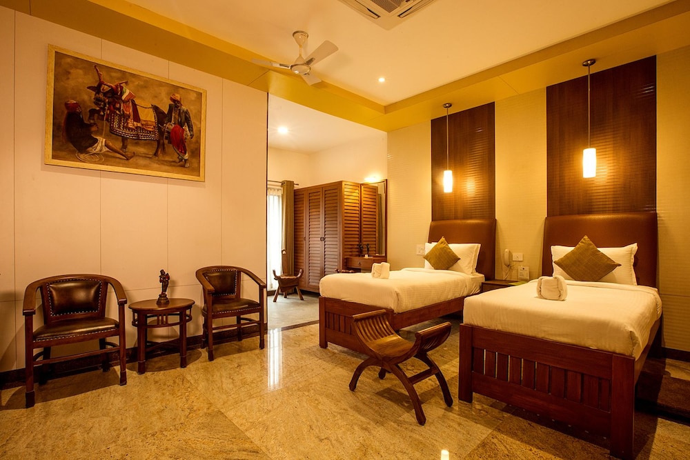 Mayapuri Amira luxury hotel - Kumbakonam