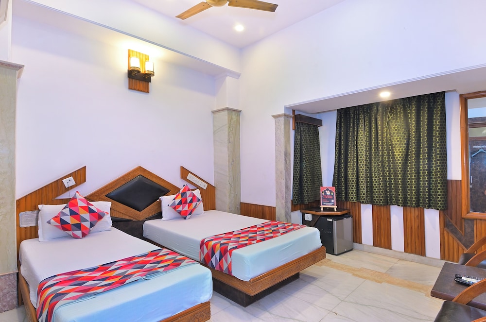Hotel Natraz New Delhi