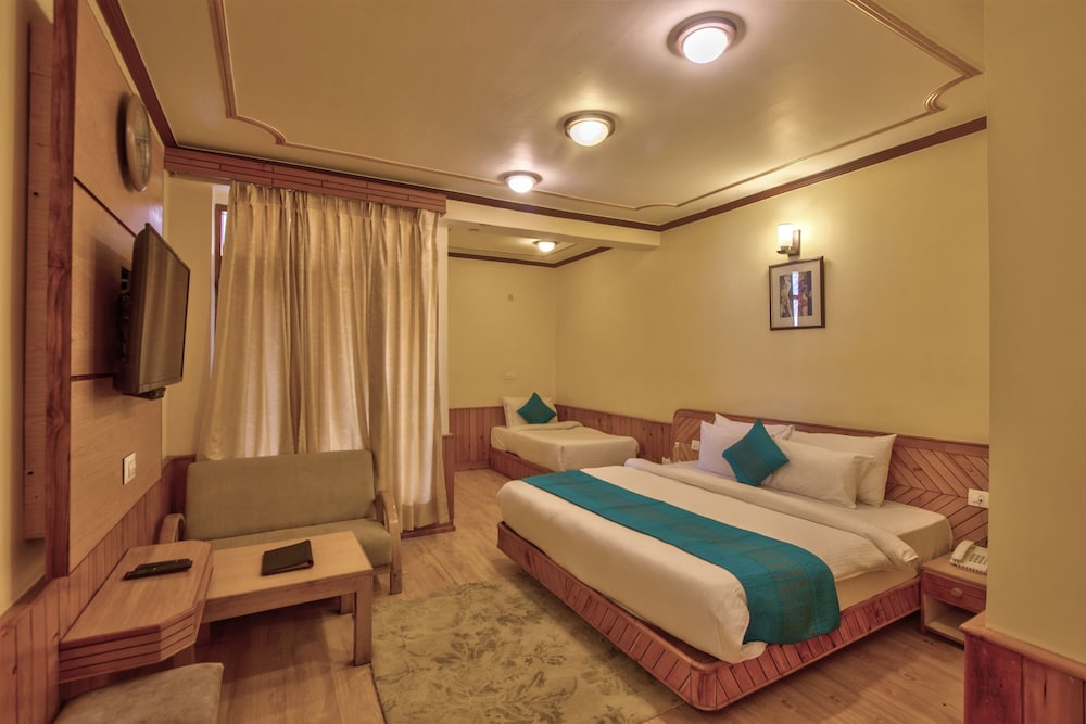 Snow Peak Retreat & Cottages (Centrally Heated - Hill View)