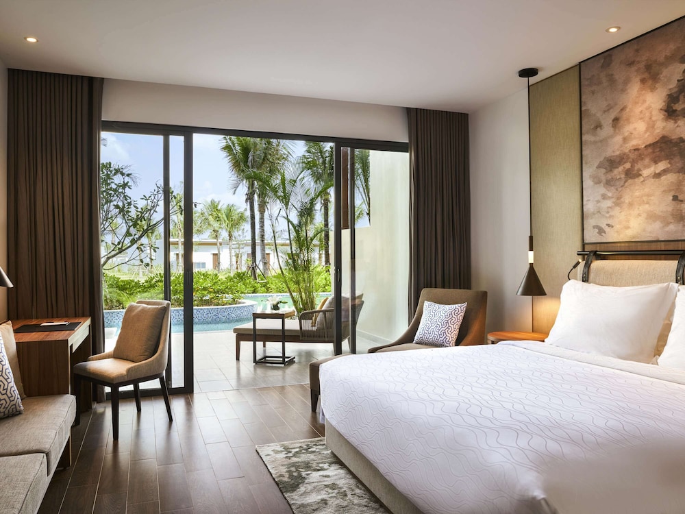 Mövenpick Resort Waverly Phu Quoc