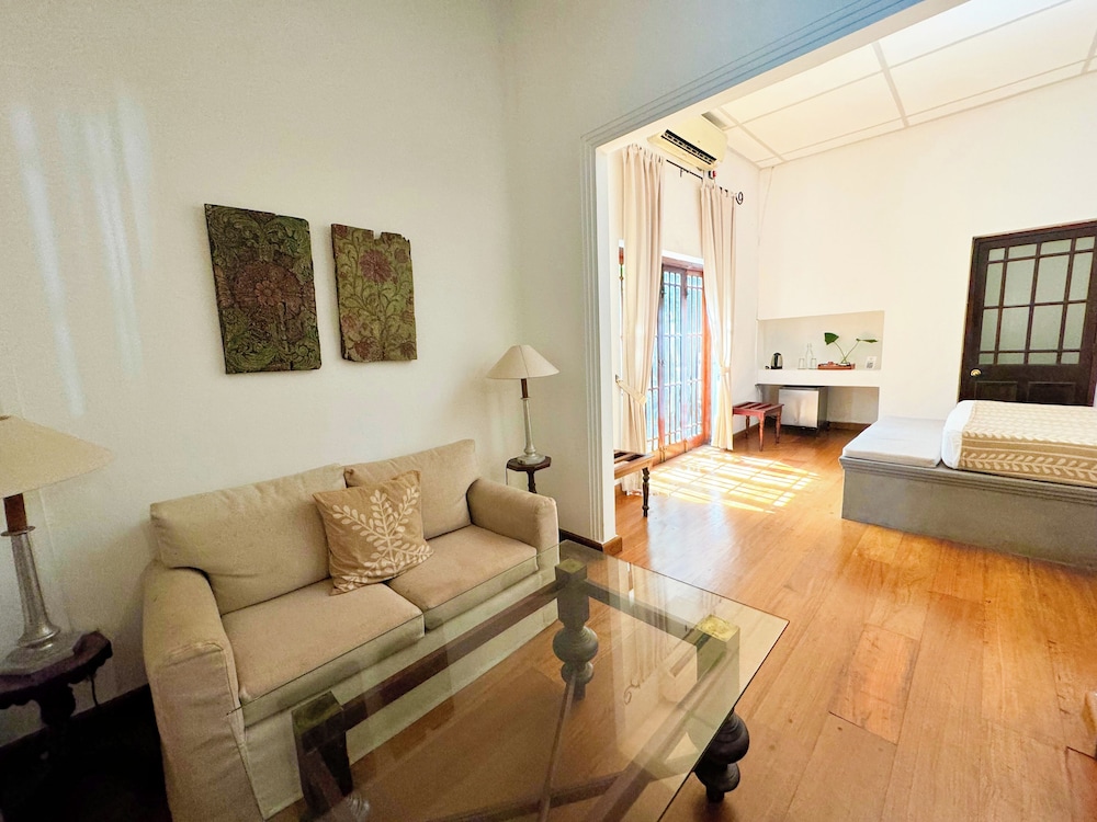 Havelock Place Bungalow