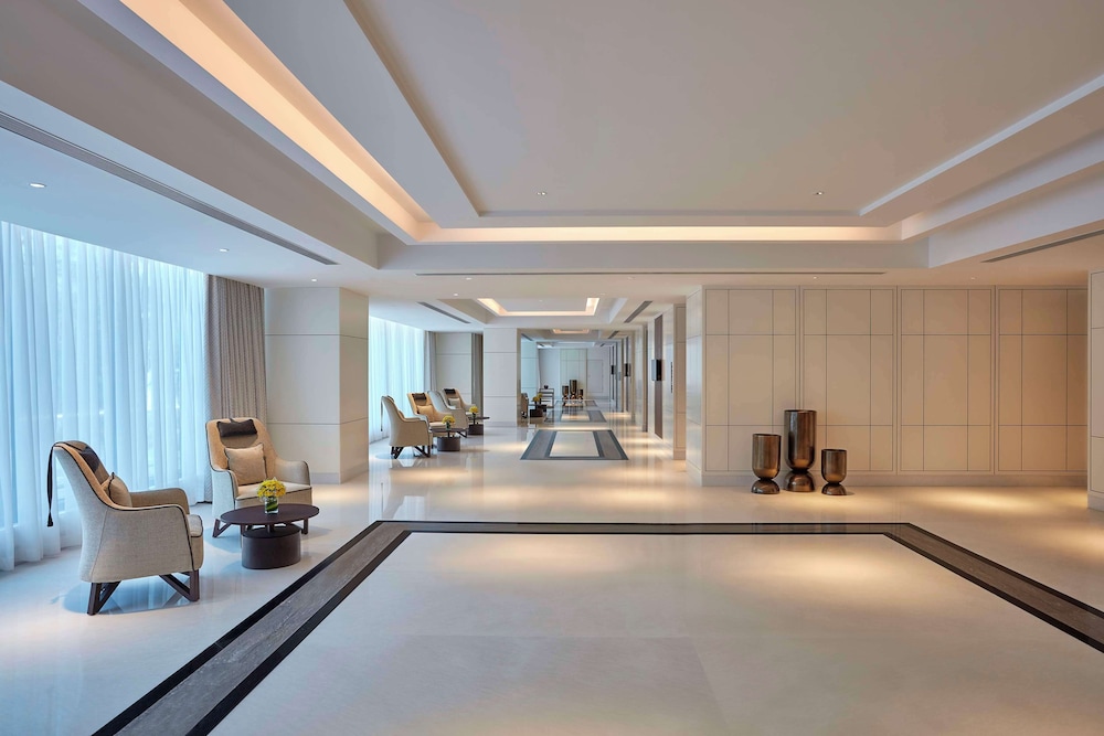 DoubleTree by Hilton Bengaluru Whitefield