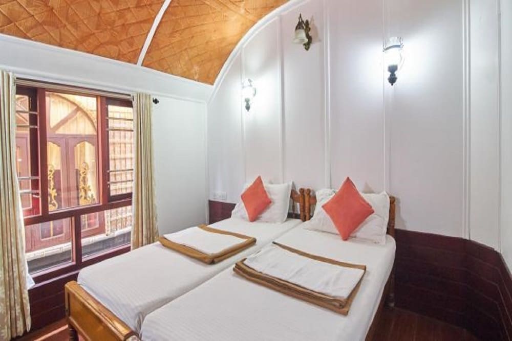 Sivaranjini Hotel