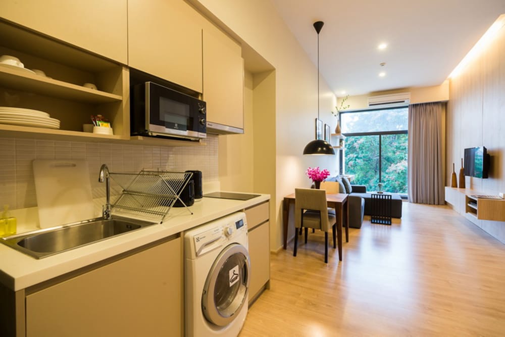 The Residence on Thonglor by UHG