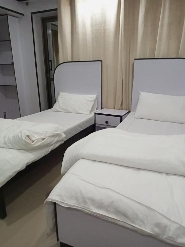 Burj Baltistan Intl Guest House