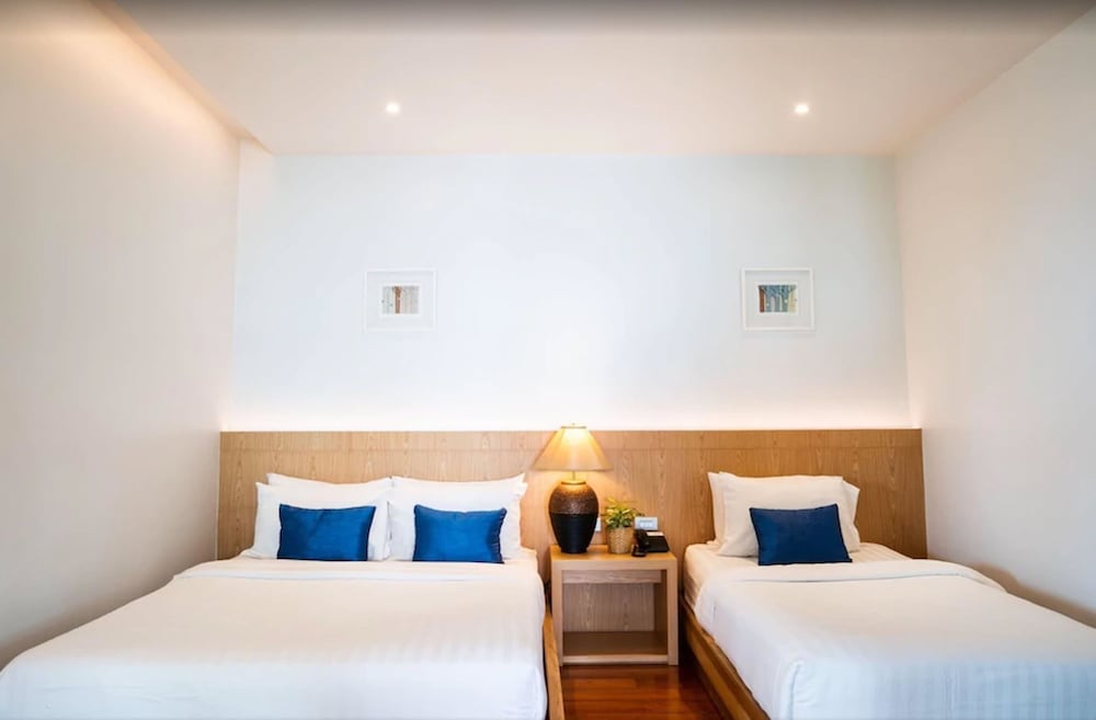 Coral Cliff Beach Resort Samui