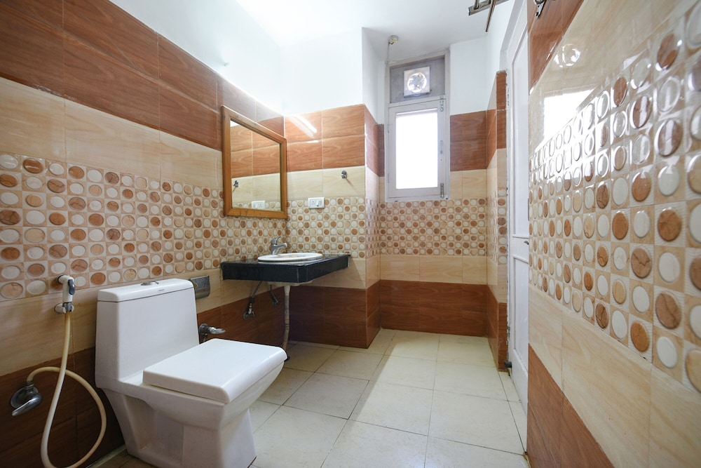 Oyo 4637 Hotel K Square
