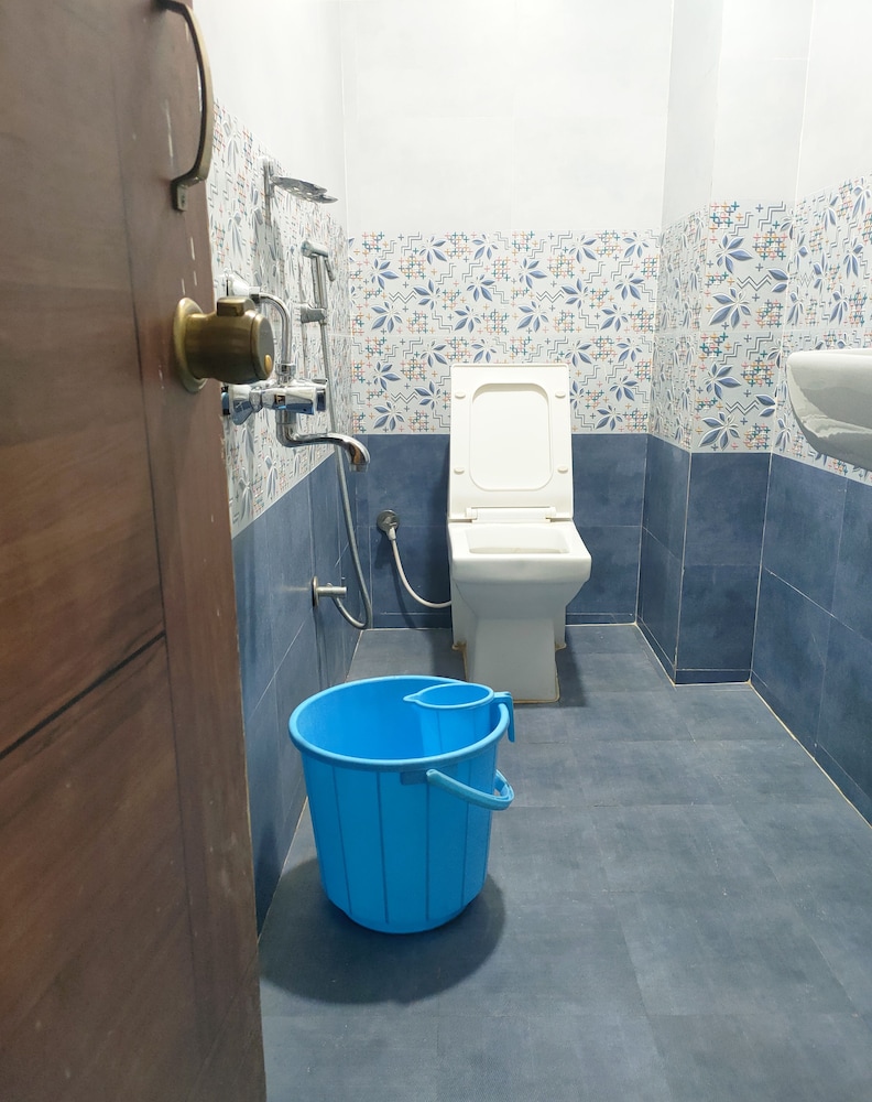 Hotel New Maruthi Inn, LB Nagar