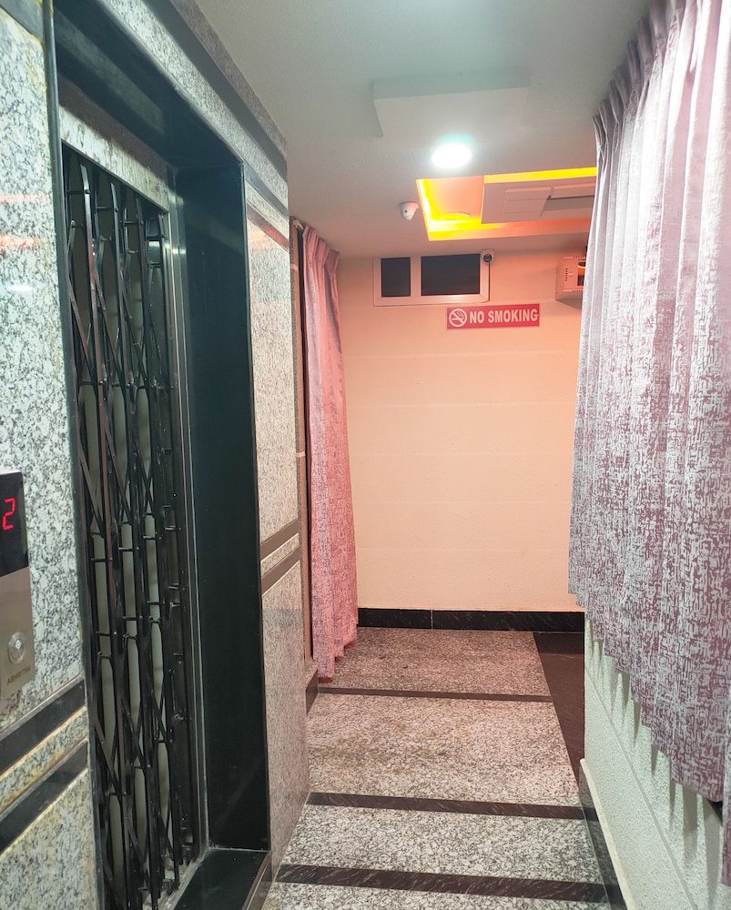 Hotel New Maruthi Inn, LB Nagar