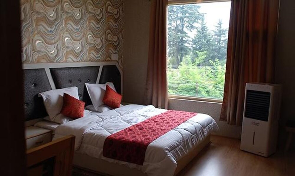 Fabhotel Prime Rozan Jaai
