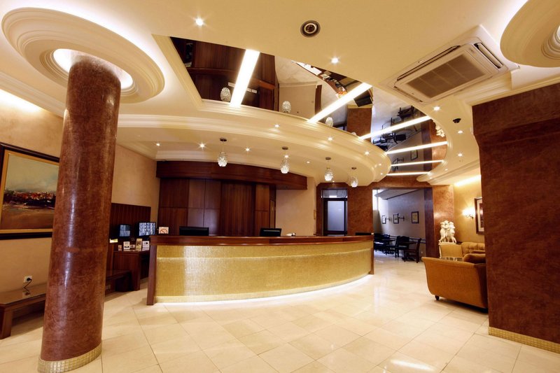 Hotel Majestic