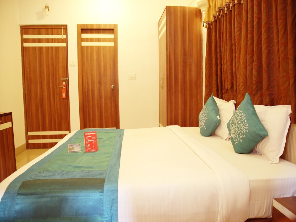 OYO Rooms Ballygunge Place East