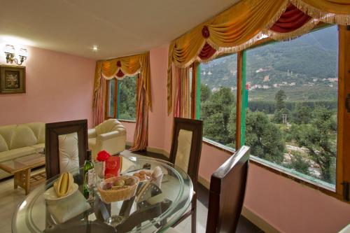 Royal Park Resorts and spa ( A River side Resort )