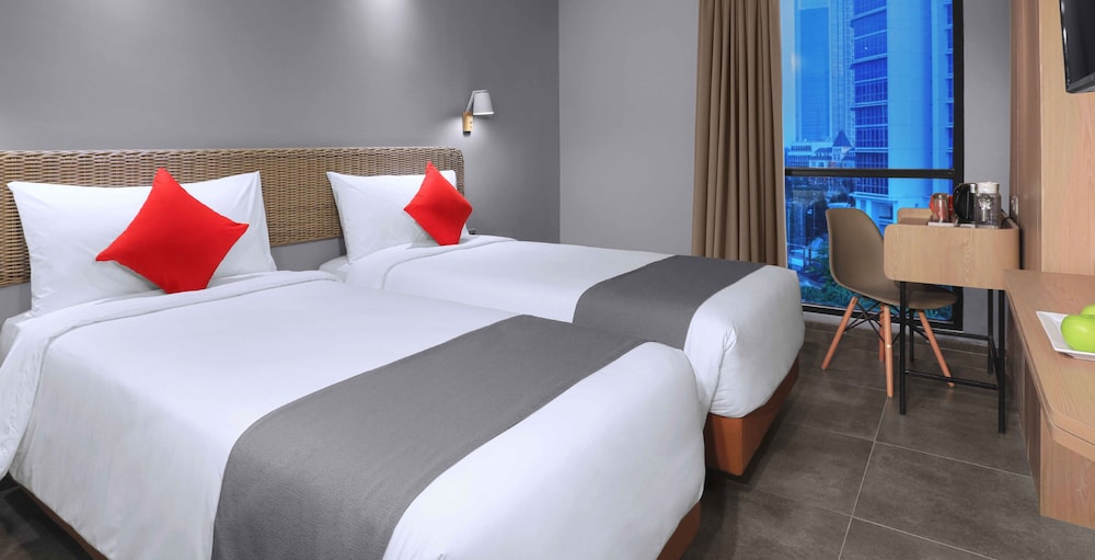 Neo Hotel Puri Indah