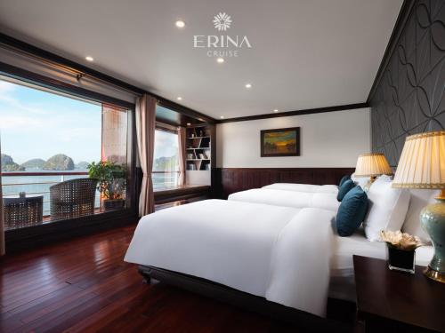 Erina Cruise