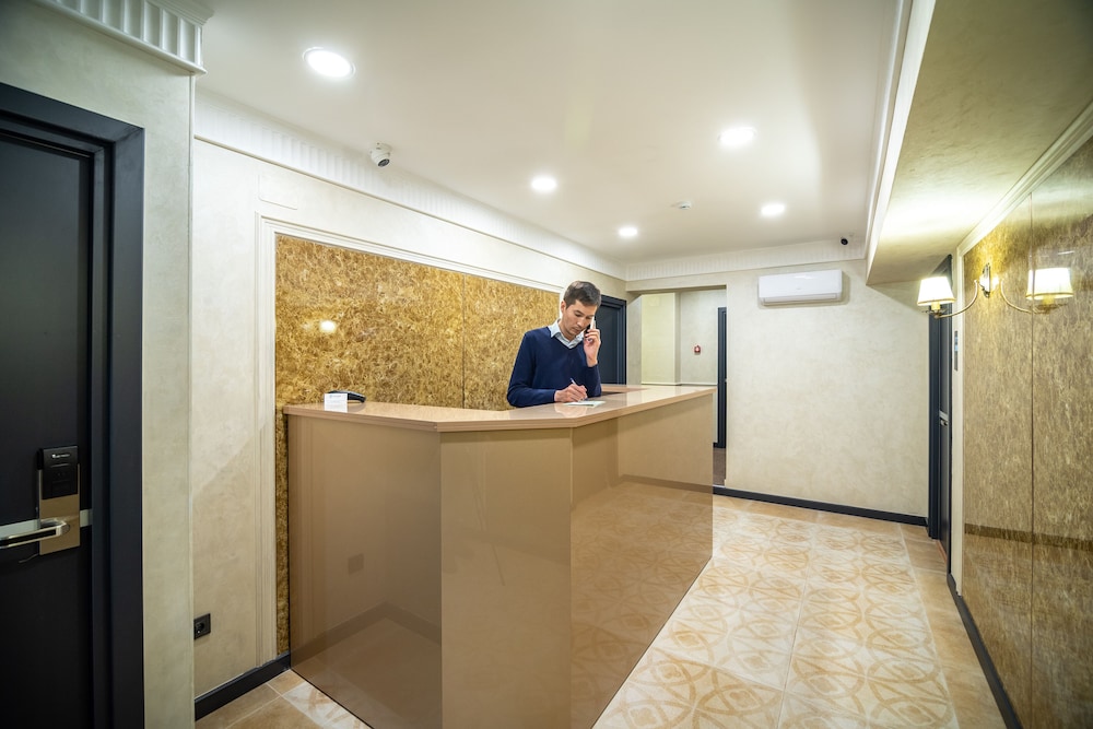 Mildom City Hotel