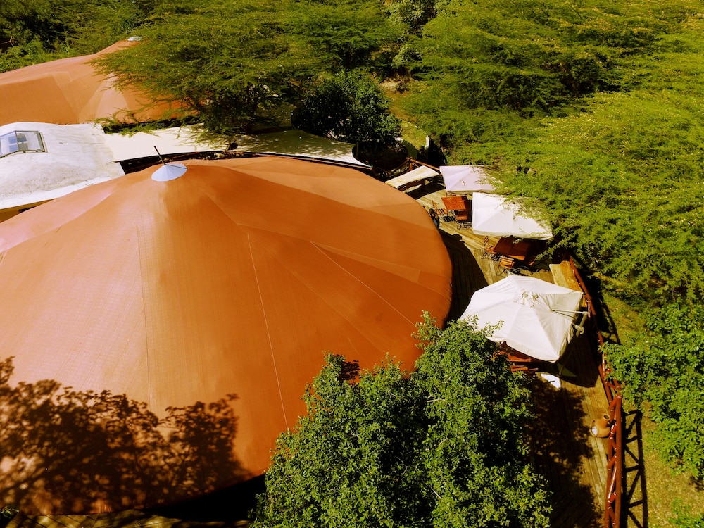 PrideInn Mara Camp & Cottages