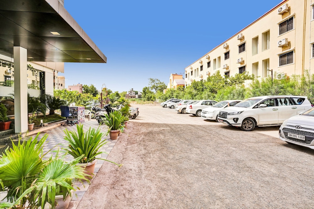 Hotel Sai Vidisha Palace