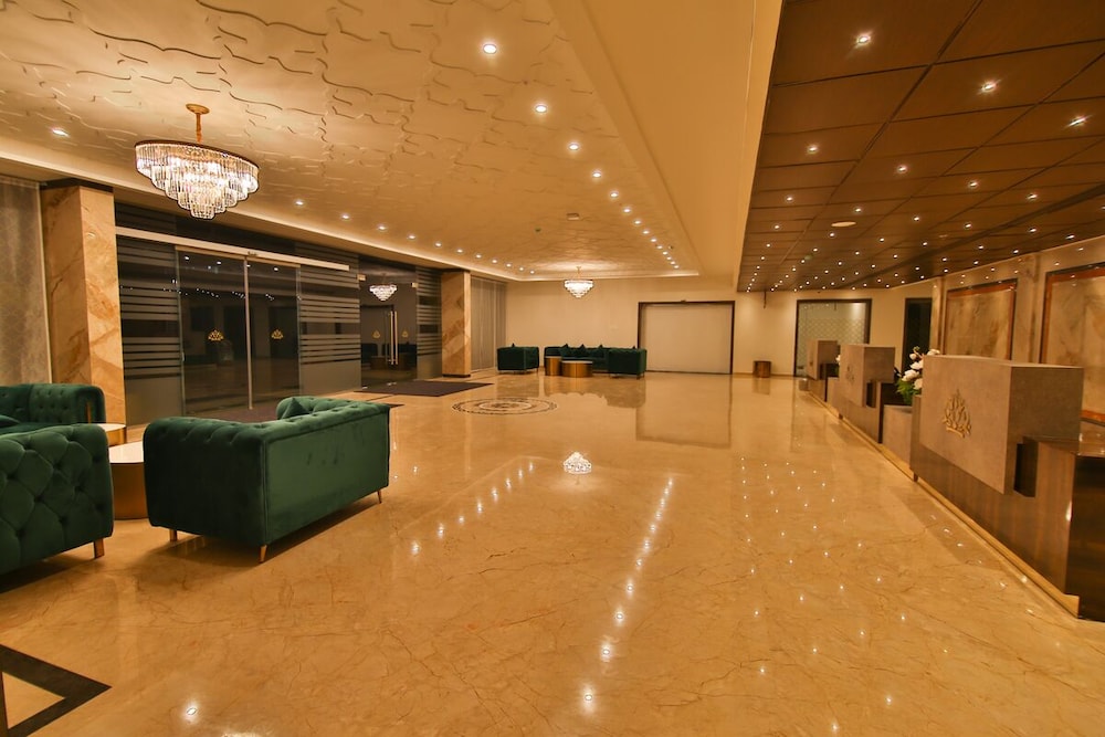 Accord Chrome Airport Hotel