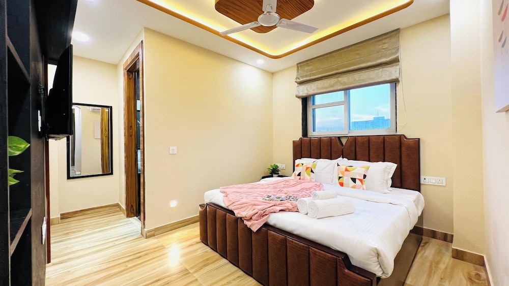 BluO Medicity – Boutique Rooms & Suites near Medanta, Gurgaon