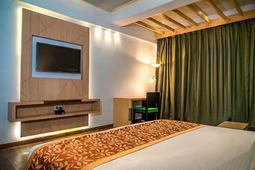 Via Lakhela Lakeview Resort & Spa, Kumbhalgarh