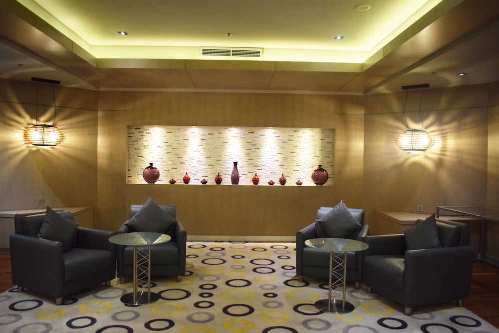 TIME Grand Plaza Hotel, Dubai Airport