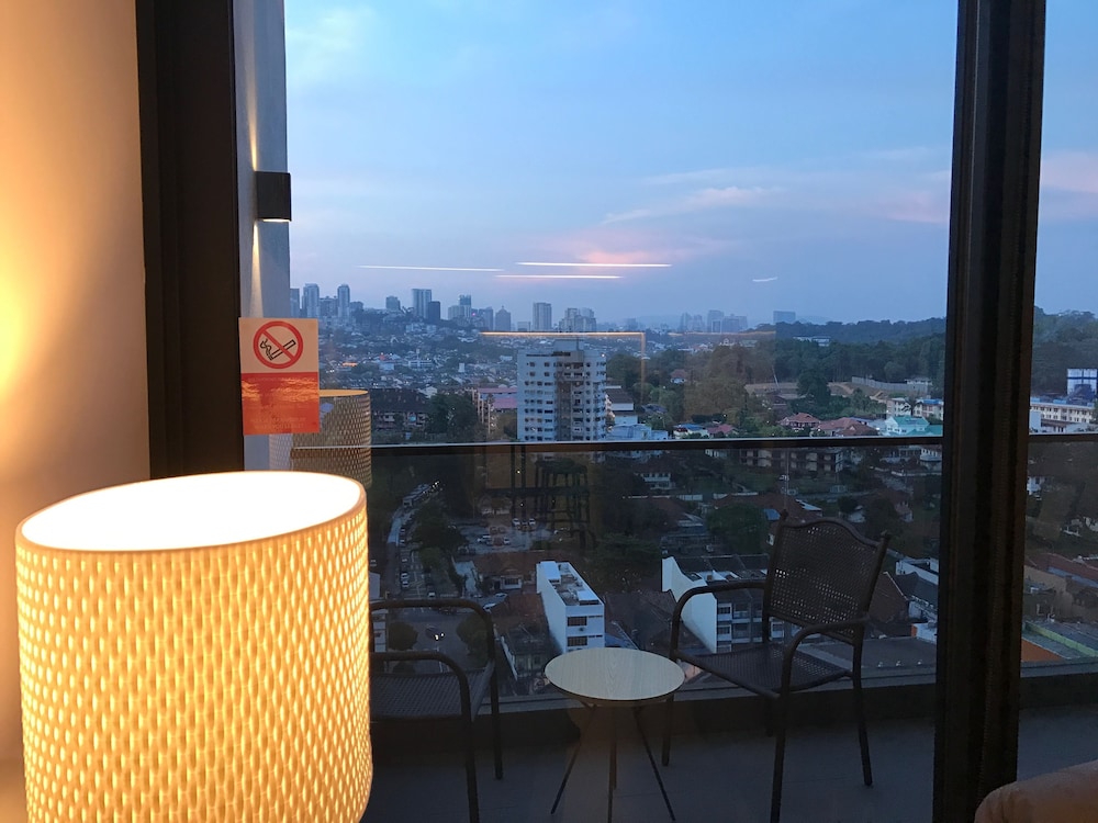 KL Sentral Bangsar Suites (EST) by Luxury Suites Asia