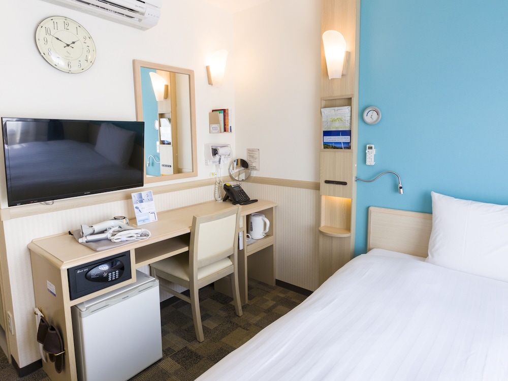 Toyoko Inn Ebina Station Higashi