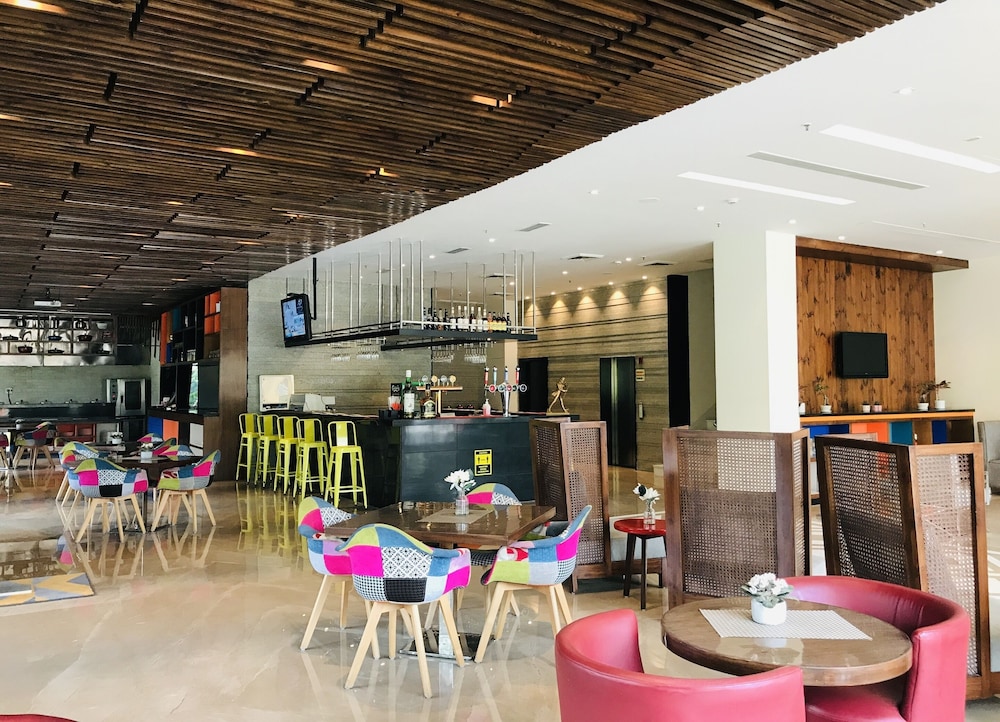 Golden Tulip City Centre Gurgaon
