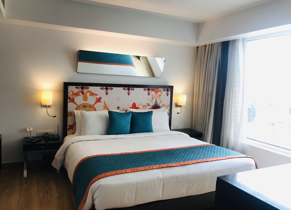 Golden Tulip City Centre Gurgaon