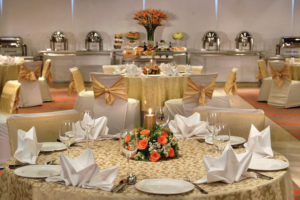Park Boulevard Hotel & Resort