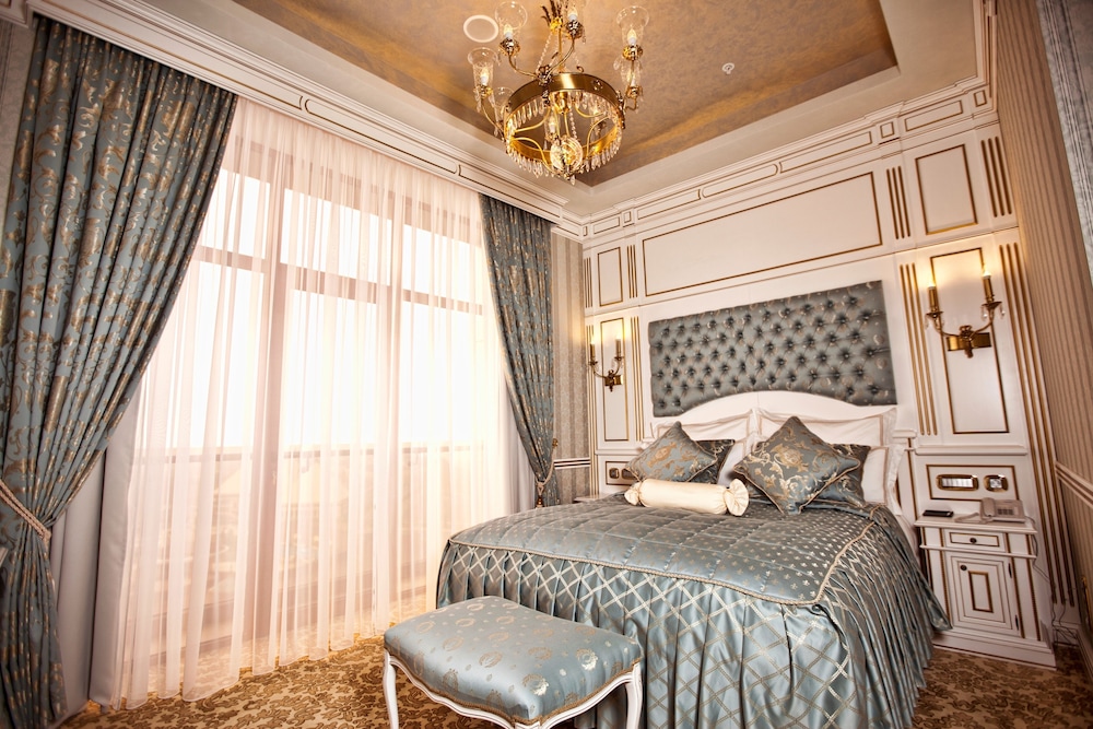 Multi Grand Pharaon Hotel