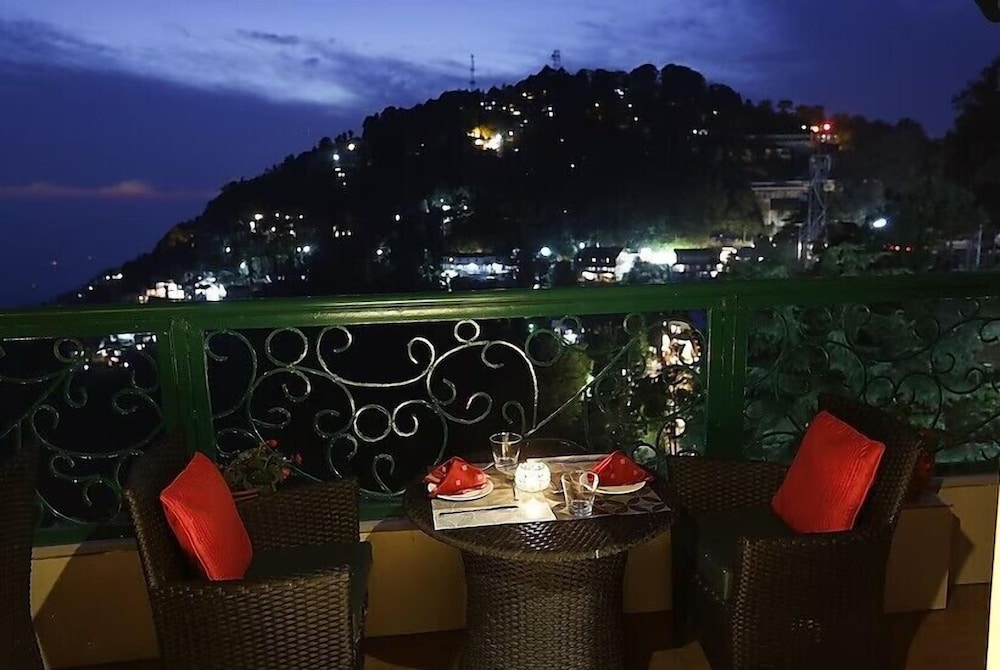 Mongas Hotel and Resort