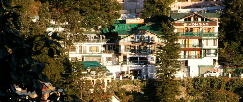 Mongas Hotel and Resort