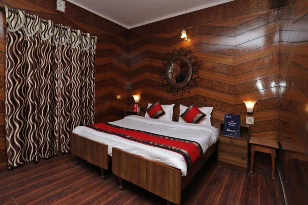 Hotel Ankur Plaza Dlx