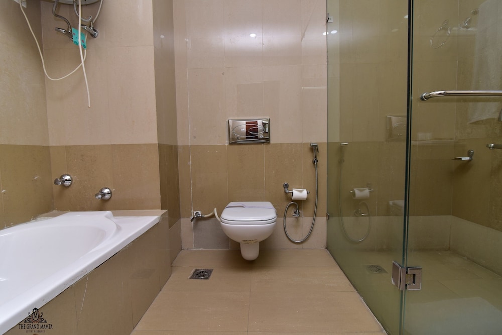 Hotel The Grand Mamta