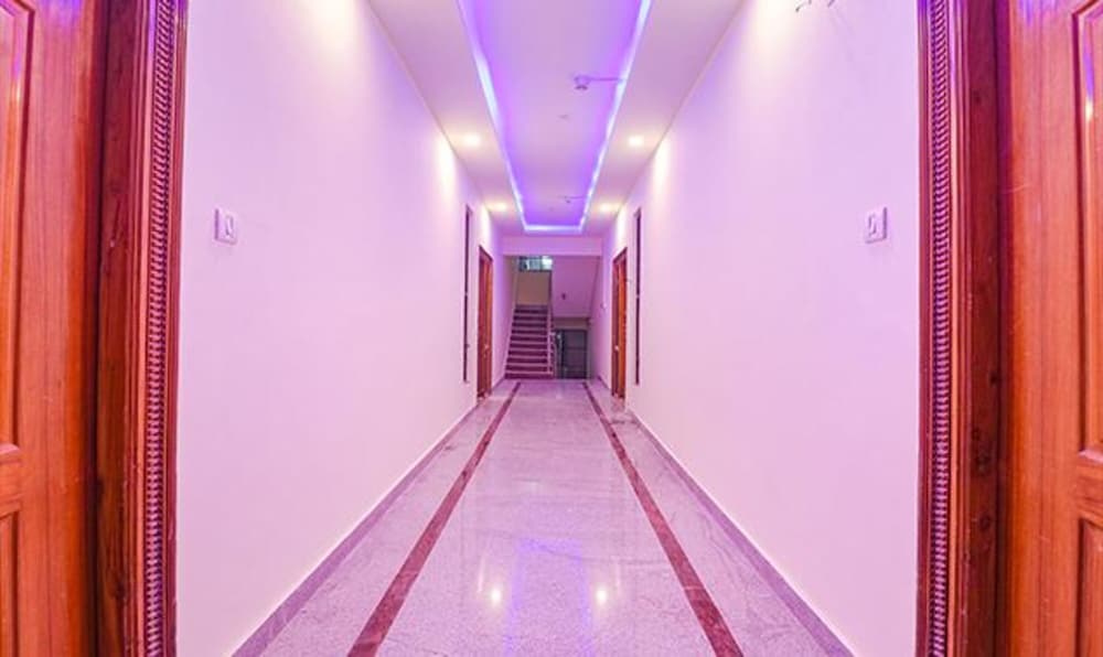 Fabhotel Elite Inn