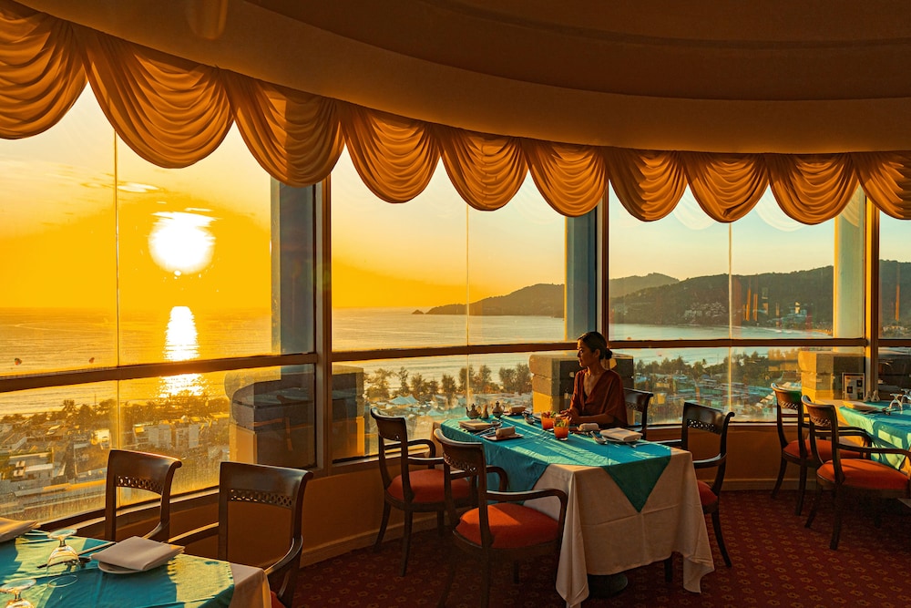 The Royal Paradise Hotel & Spa