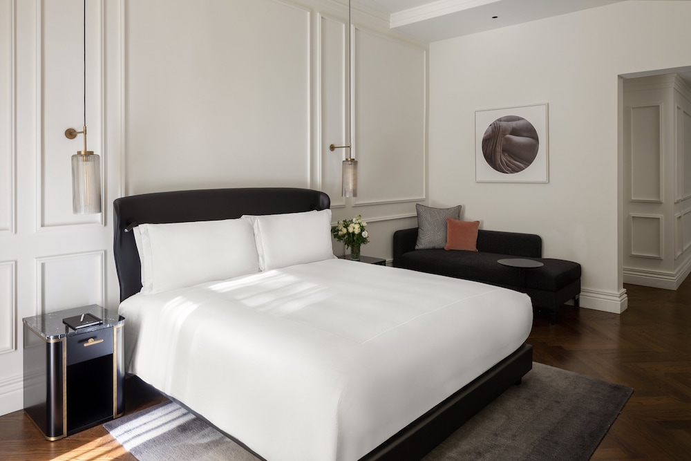 InterContinental Rome Ambasciatori Palace by IHG